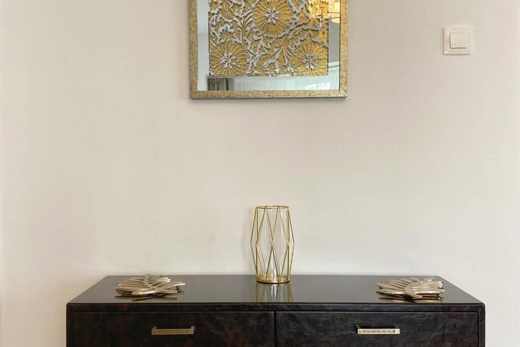 New Luxury Flat In Front Of The Parliament At Unirii Apartment Bukares Bagian luar foto