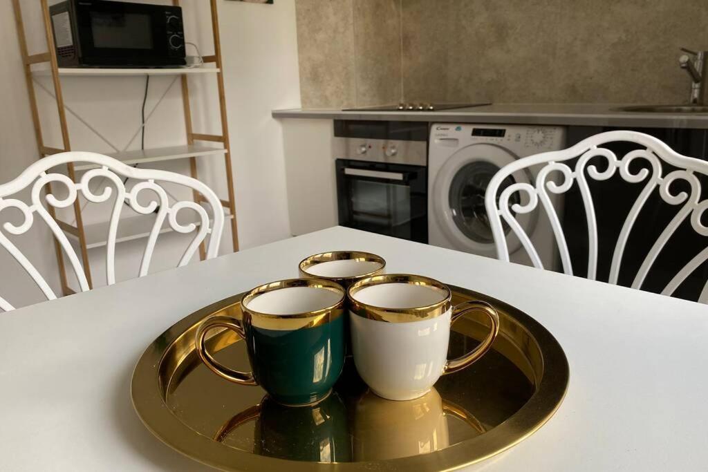 New Luxury Flat In Front Of The Parliament At Unirii Apartment Bukares Bagian luar foto