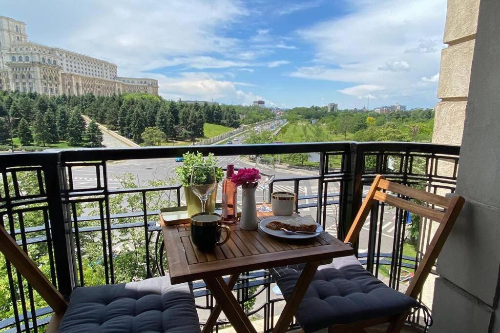 New Luxury Flat In Front Of The Parliament At Unirii Apartment Bukares Bagian luar foto