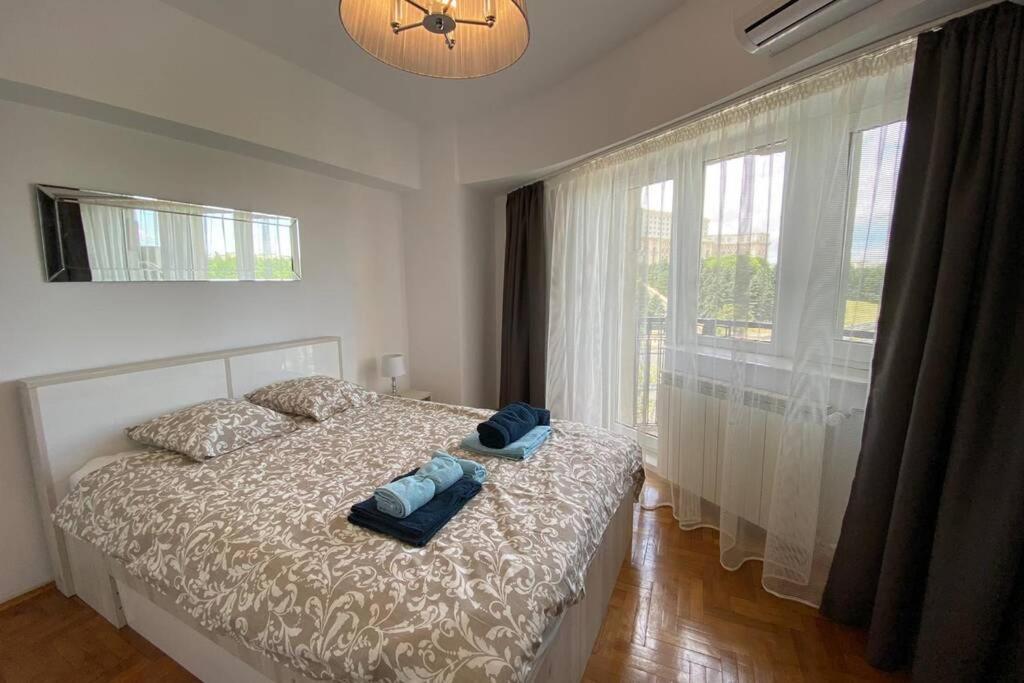 New Luxury Flat In Front Of The Parliament At Unirii Apartment Bukares Bagian luar foto